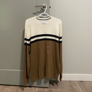Men’s Gap Sweater